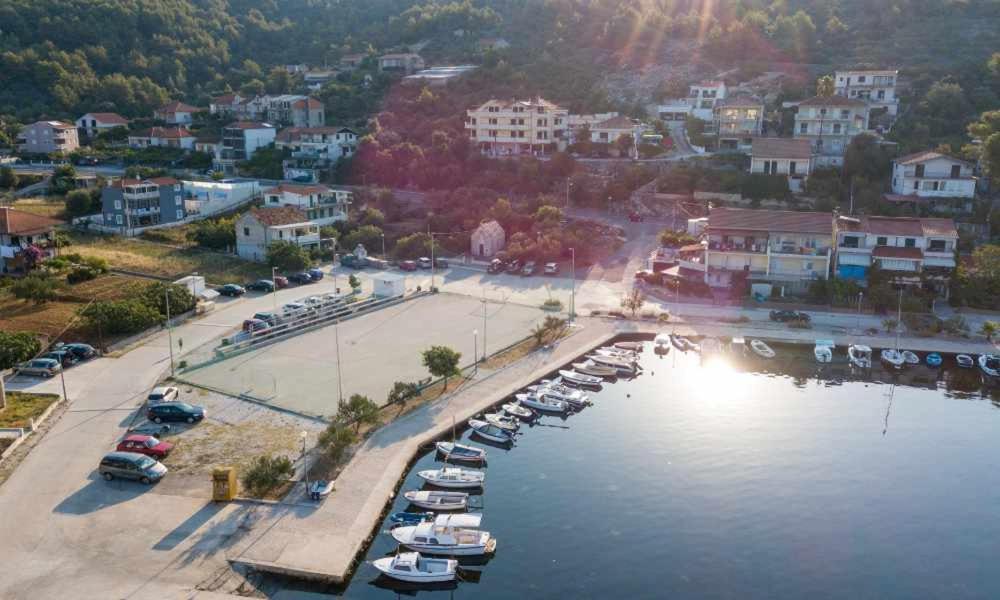 Sea View Apartment Sunrise Poljica & Blue Lagoon Rent A Boat Esterno foto