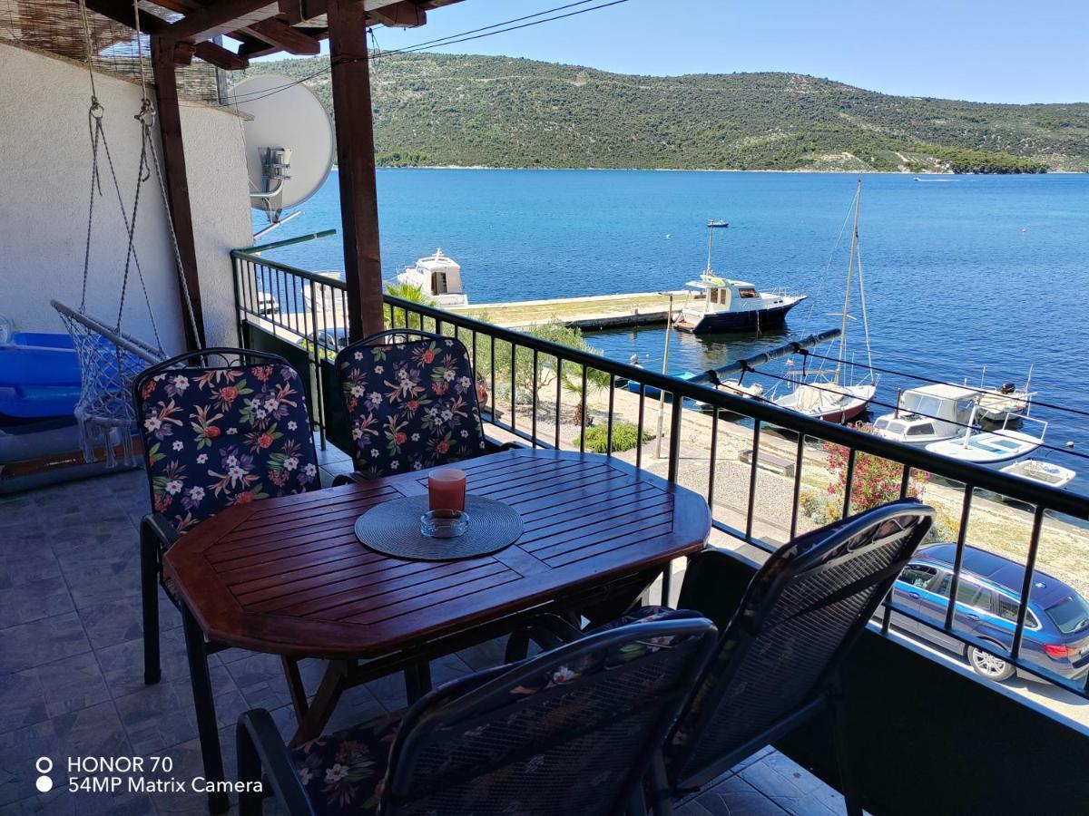 Sea View Apartment Sunrise Poljica & Blue Lagoon Rent A Boat Esterno foto
