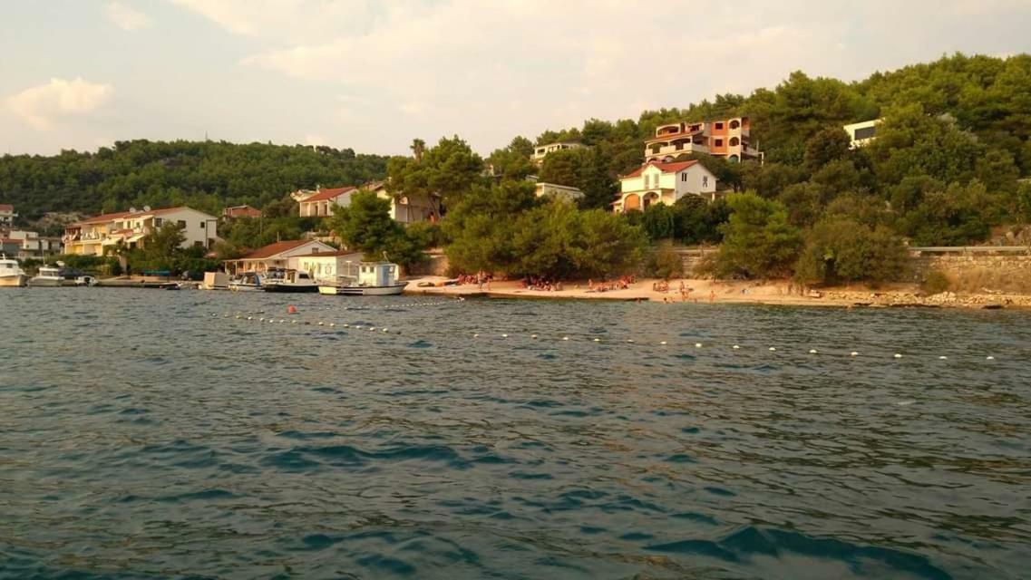 Sea View Apartment Sunrise Poljica & Blue Lagoon Rent A Boat Esterno foto